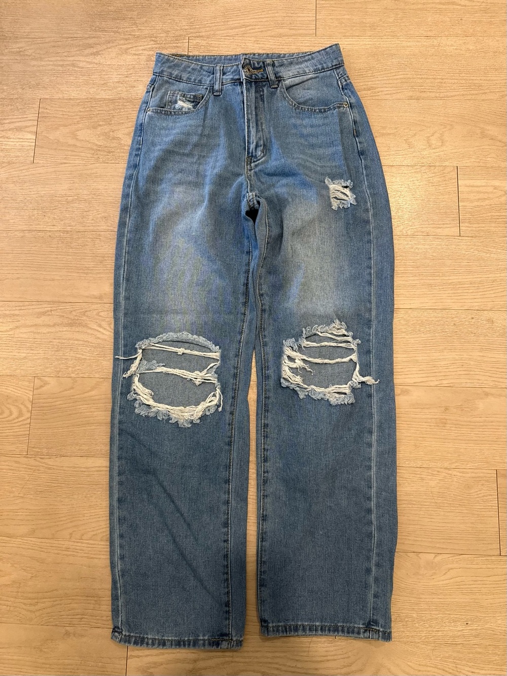Distressed Wide Leg Jeans Size 26 Y2K